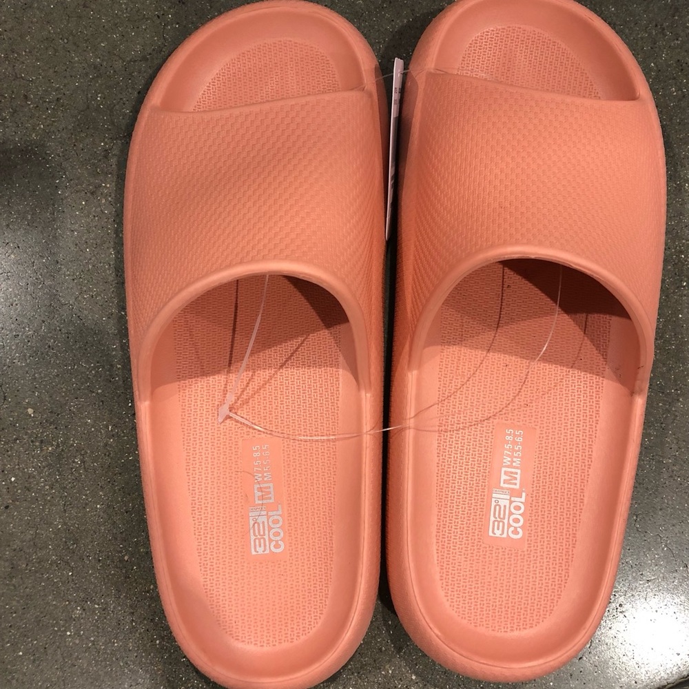 32 Degrees Unisex Cushion Slide Sandal
